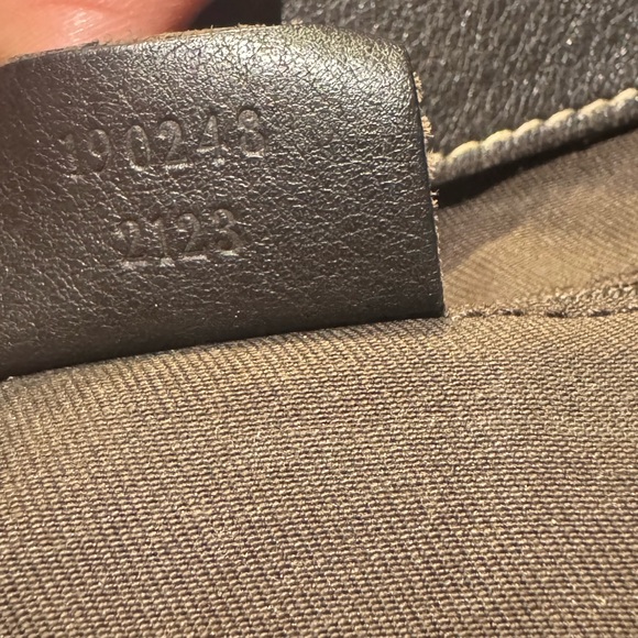 GUCCI | Authentic Gucci GG Monogram Large D Ring Tote - Picture 9 of 11